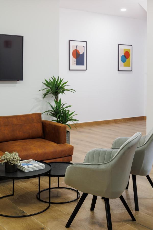 Apartamentos Congreso, Parking Gratuito 洛格罗尼奥 外观 照片