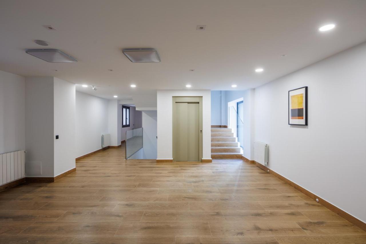 Apartamentos Congreso, Parking Gratuito 洛格罗尼奥 外观 照片