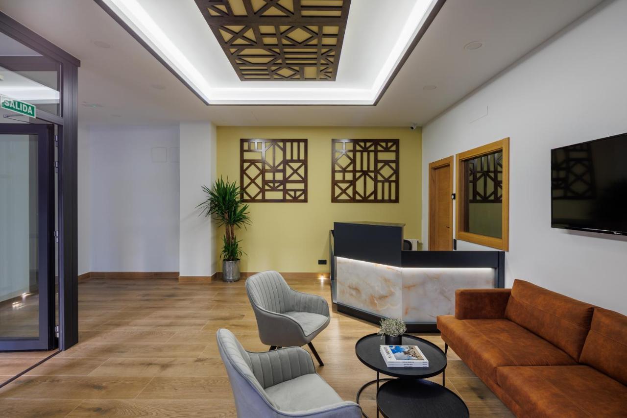 Apartamentos Congreso, Parking Gratuito 洛格罗尼奥 外观 照片