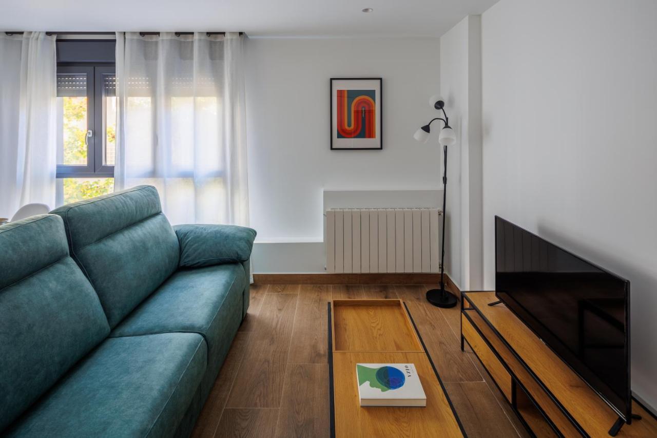 Apartamentos Congreso, Parking Gratuito 洛格罗尼奥 外观 照片